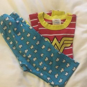 Hanna andersson Wonder Woman pj’s